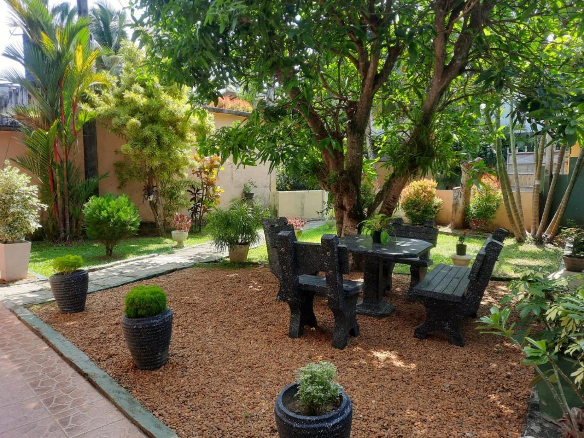 Bay Street Hotel Beruwala Exterior photo